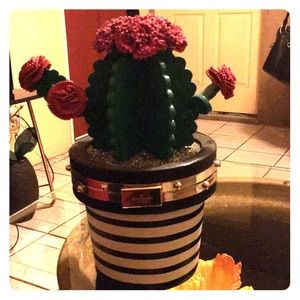 Authentic Kate Spade Clutch bag - Cactus